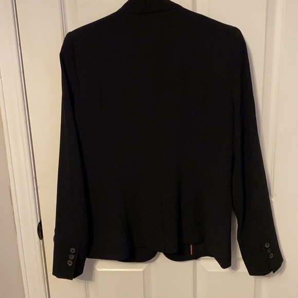 Twist on your classic black blazer - Picture 2 of 4